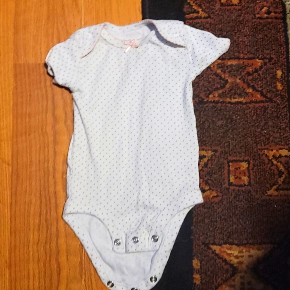 One peace baby size 0-3M
